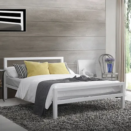 سرير بتصميم معدني
