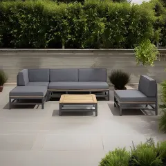 طقم خارجي حديد