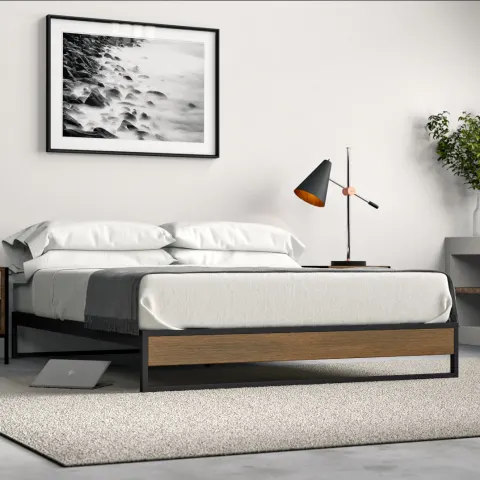 سرير بتصميم مميز