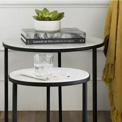 ترابيزتان متداخلتان بتصميم دائري