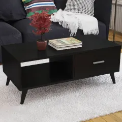 طاولة بشكل عصري