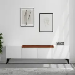 طاولة تلفاز بتصميم بسيط