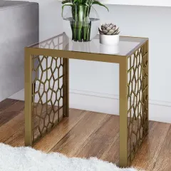 طاولة جانبية بتصميم مودرن