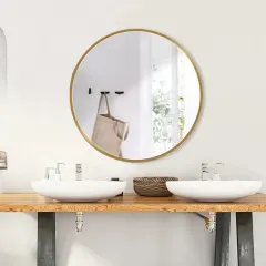 مرايا دائرية بإطار معدن