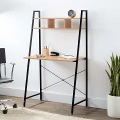 مكتب بتصميم مبتكر