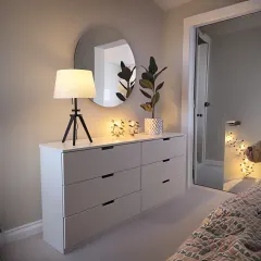 وحدة أدراج بتصميم خشبي